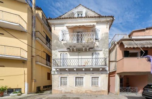 Corfu Town Apartment | Dora's happy apartment