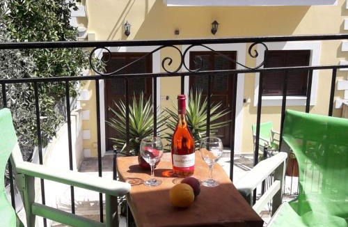 Frikes House | Dourios Ippos Apartments