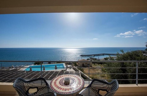 Viannos Apartment | Dream apartments with sea and pool views
