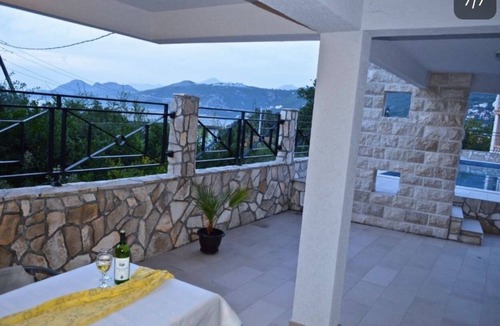 Bar Apartment | Dream villa with pool, a few steps from the sea, peace and privacy