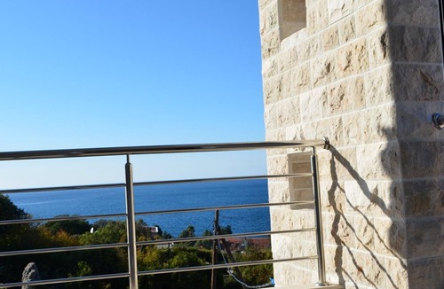 Bar Apartment | Dream villa with pool, a few steps from the sea, peace and privacy