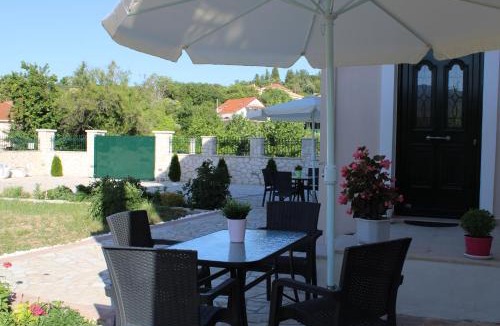 Lazarata Apartment | Drebos Apartments