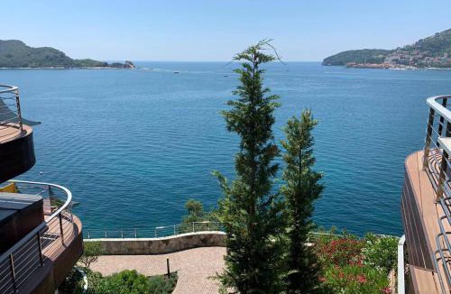 Budva Apartment | Dukly Luxury Villa Sea View first line