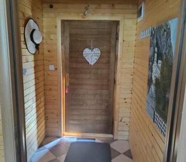 Zabljak House | Durmitorski cvijet