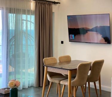 Sveti Stefan Apartment | Dzaleta Boutique Suites & Pool