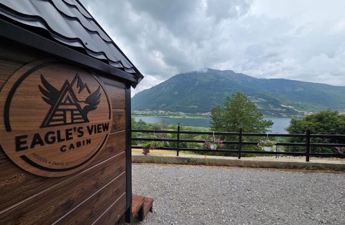 Plav Apartment | Eagle's View Cabin