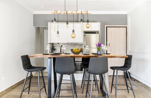 Glyfada Apartment | Eclipse Riviera Cinema