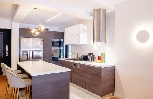 Alimos Apartment | EcoStay-Infinity 2bdr business class apartment by the sea