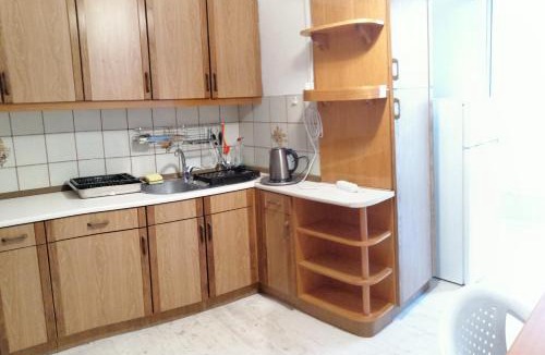 Palaio Faliro Apartment | Eddemhouse