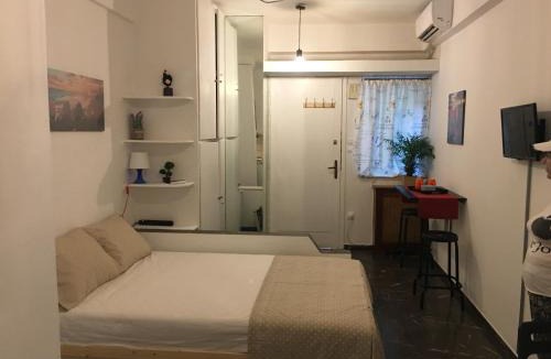 Palaio Faliro Apartment | Edem Riviera Studio,close to beach,in Paleo Faliro