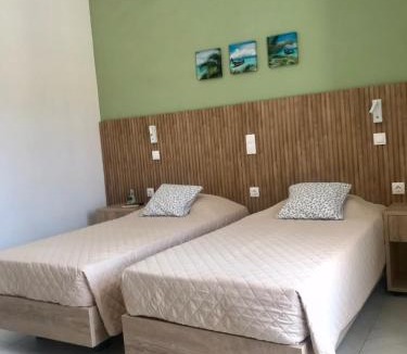 Kavos Hotel | Eftihia Studios