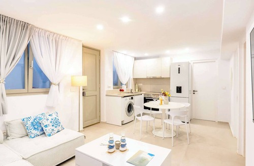 Ano Mera Apartment | Eidolion Essence - Cozy Guest House Mykonos