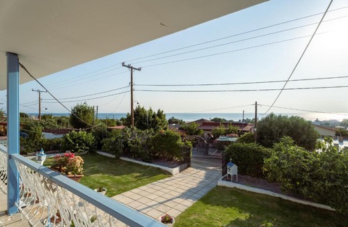 Nea Iraklia House | Eléora House