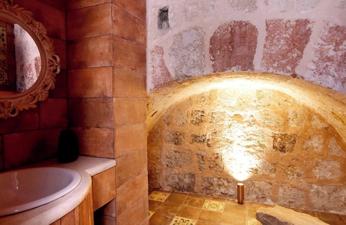 Rhodes Old Town Hotel | Elaia-Fos