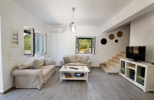 Rantatika House | Elaion Serenity