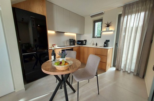Platanes House | Elea Suites - Natura - Adelianos Kampos