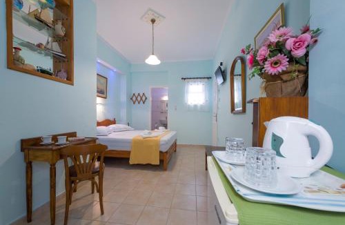 Aegina Town House | Electra