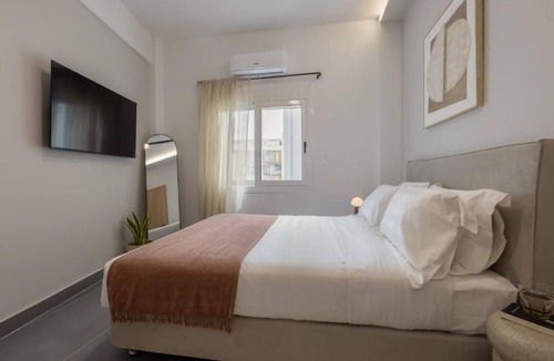 Kallithea Apartment | Elegant Urban Flat Near Center by Bargain Greece