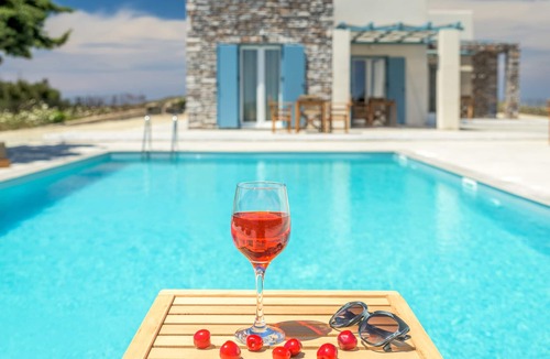Milos House | Elements of Milos