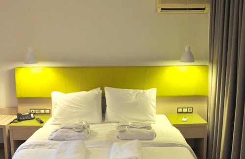 Khalandrion Apartment | Elements Rooms & Apartments