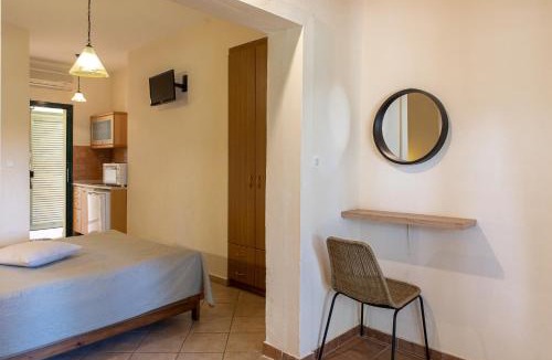 Vourvourou Apartment | Elenas Beach Studios
