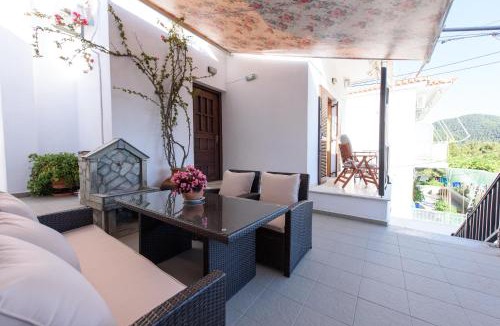 Neo Klima House | Eleni Studios Neo Klima Skopelos