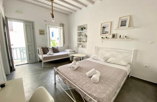 Mykonos Town Apartment | Elenita’s Mykonos town flat