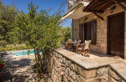 Kardamyli House | Eleonas Houses - Kardamili Amelia's Bliss