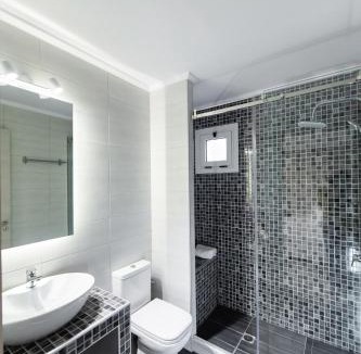 Lygia Apartment | Elichrison Studios