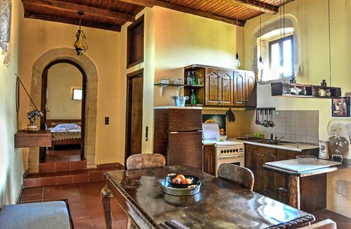Megala Chorafia House | Elijah traditional house, Aptera