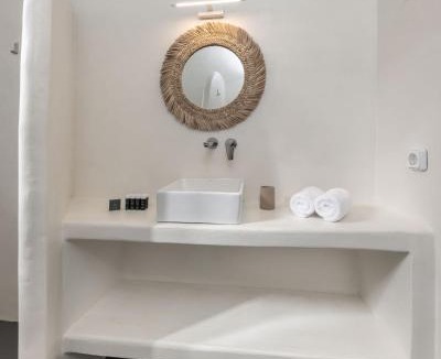 Finikia Hotel | Elios Cave Suites