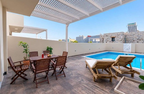 Kokinos Pirgos Villa | Elmara - Beachside Lux Villa 2 with Private Pool