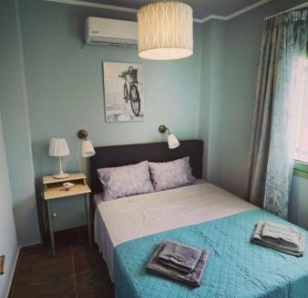 Nea Iraklia House | Elpida Suites