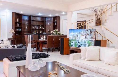 Trikala Apartment | Elves Manson