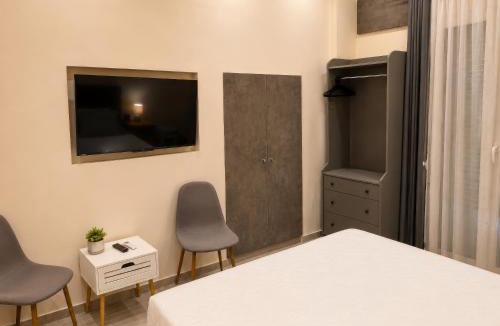 Selinia House | Elvira Boutique Suites - Elegant Studios near the Sea