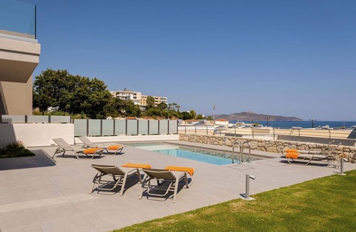 Kato Galatas Villa | Elvoria Villa I -Luxury close to the Sea!