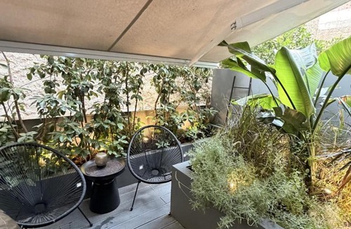 Piraeus Apartment | Elysian Hot Tub Suite Piraeus