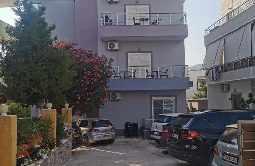 Ksamil House | Emi's Villa