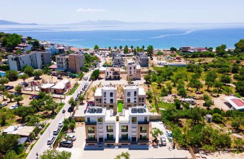 Qeparo Apartment | Emili Premium Residence
