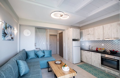 Spanokhorion House | En Lefko Boutique Apartments