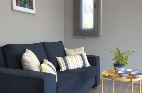Skopelos Town House | ENASTRON GUESTHOUSE, WONDERFUL GARDEN AND VIEW, 5 MIN WALK FROM PORT - BEACH