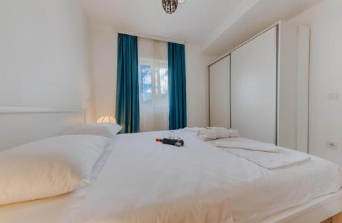 Utjeha Hladna Uvala Apartment | Enchanted April