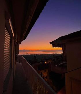 Ano Poli Apartment | Endless view