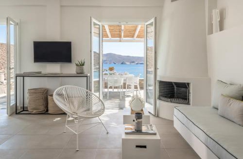 Kithnos Villa | Eneos Kythnos Beach Villas-Executive and Premium Villas