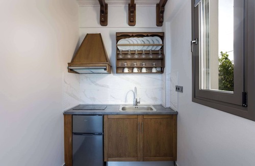Koroni Bed & Breakfast | Eneos Residence - Koroni Poolside Gem