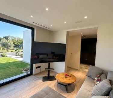Kato Achaia Apartment | Enervillas 2030