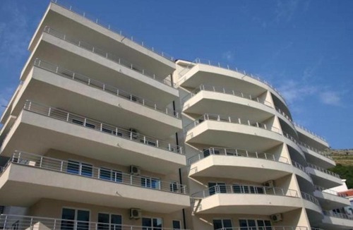 Petrovac Apartment | ENGORA 16