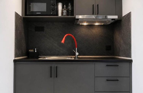 Thermaikos Apartment | Epanomi Suites - Modern Living with Garden Retreat