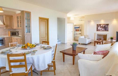 Melissopetra Villa | Epidavros Land Villa Antigoni