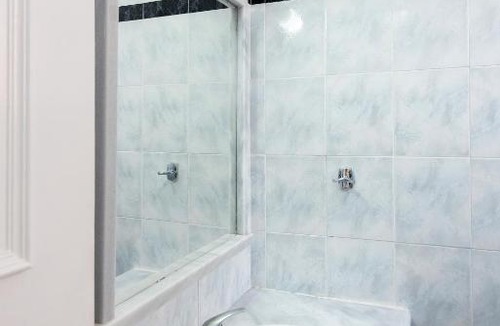 Acharavi Apartment | Eriva Hotel